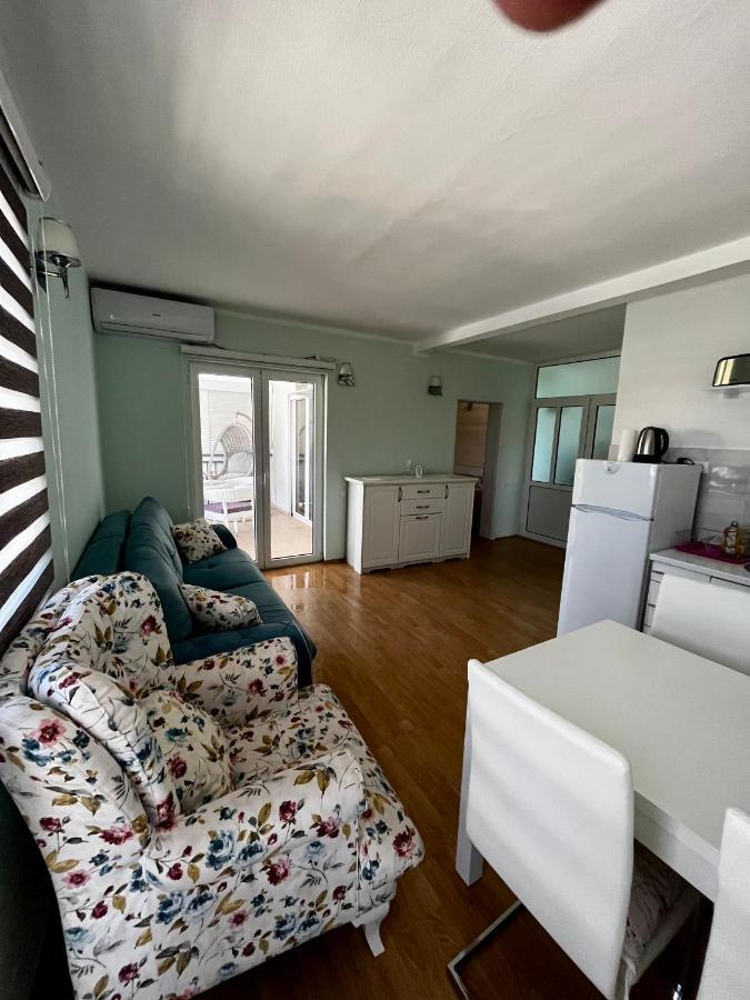 Villa Bojana Utjeha Bagian luar foto