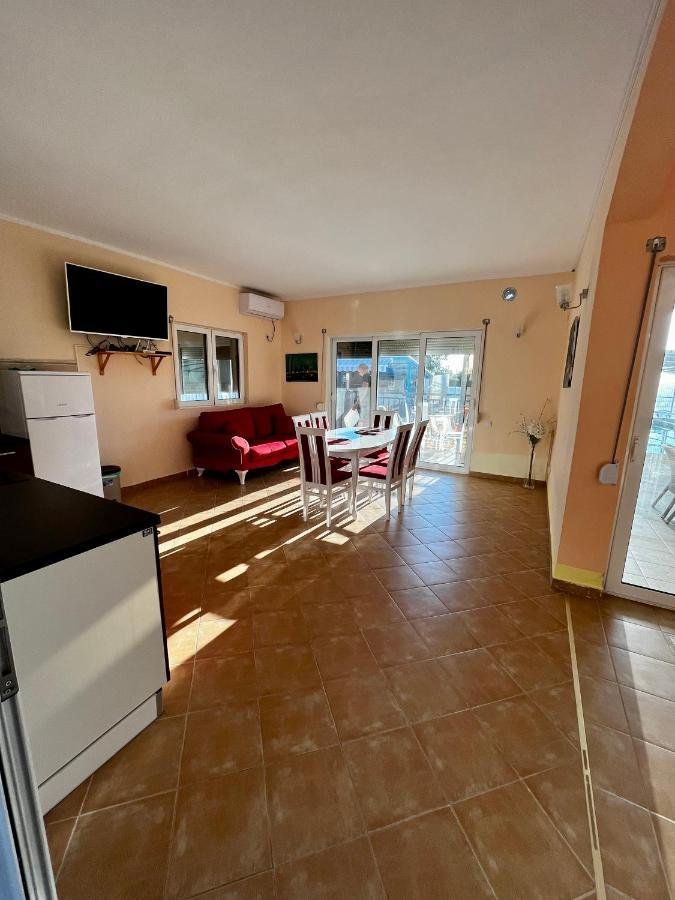 Villa Bojana Utjeha Bagian luar foto