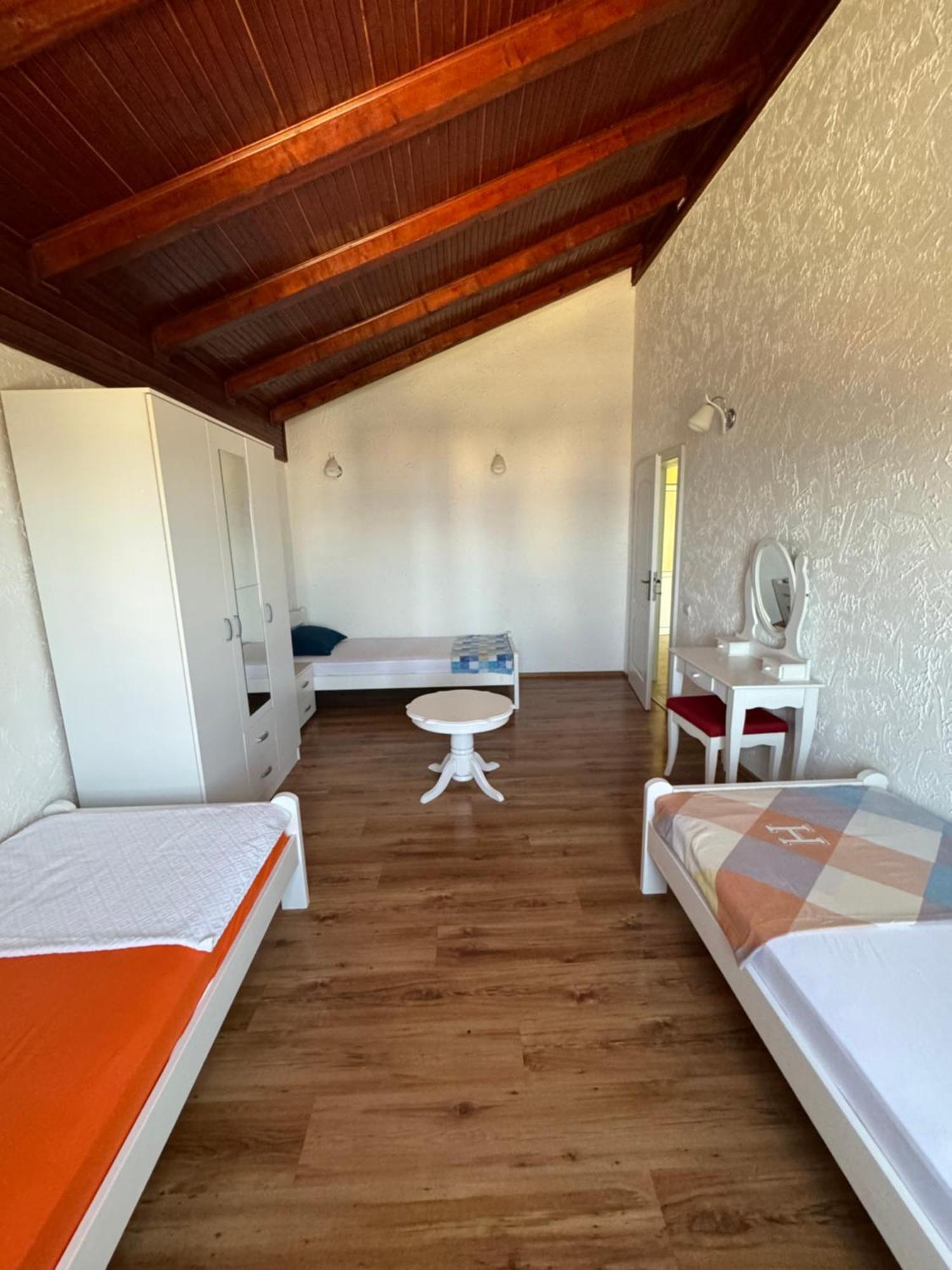 Villa Bojana Utjeha Bagian luar foto