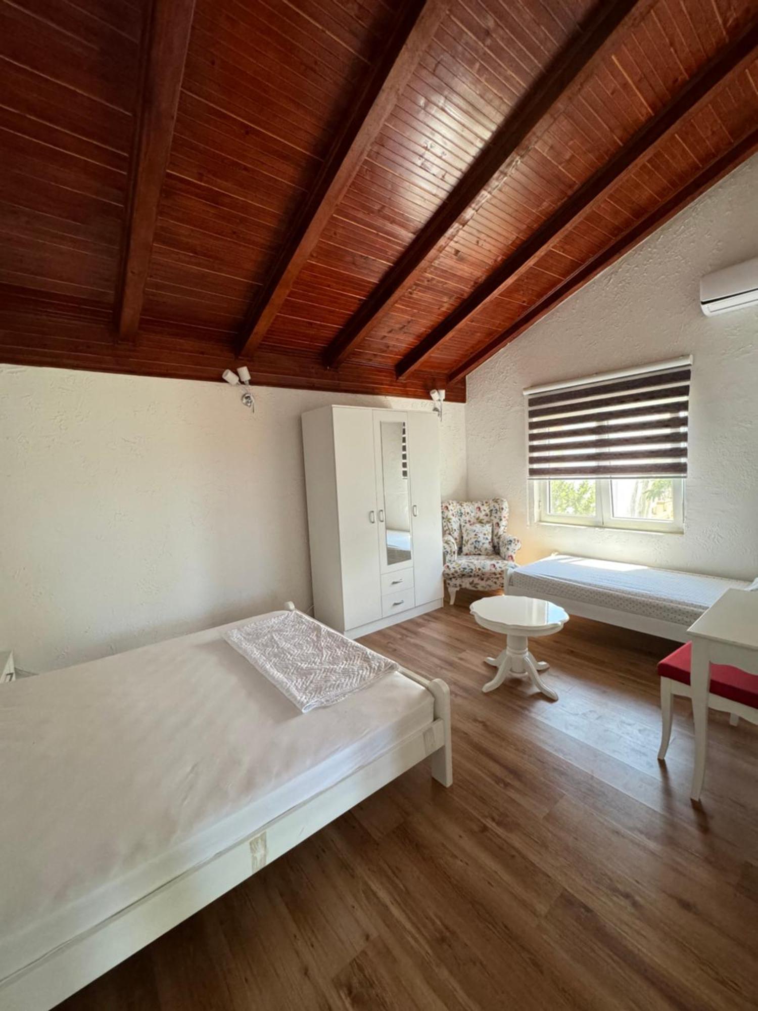 Villa Bojana Utjeha Bagian luar foto