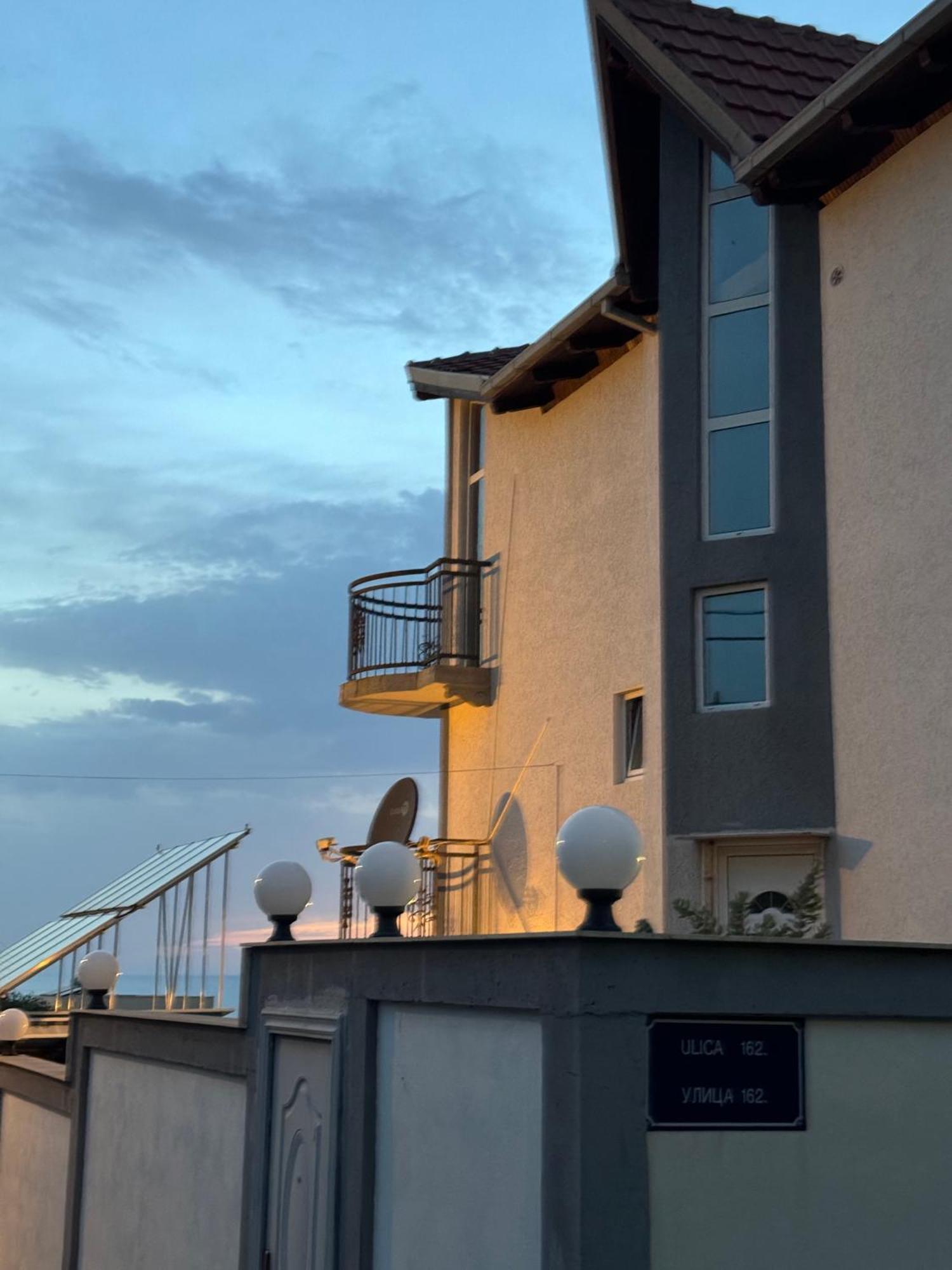 Villa Bojana Utjeha Bagian luar foto